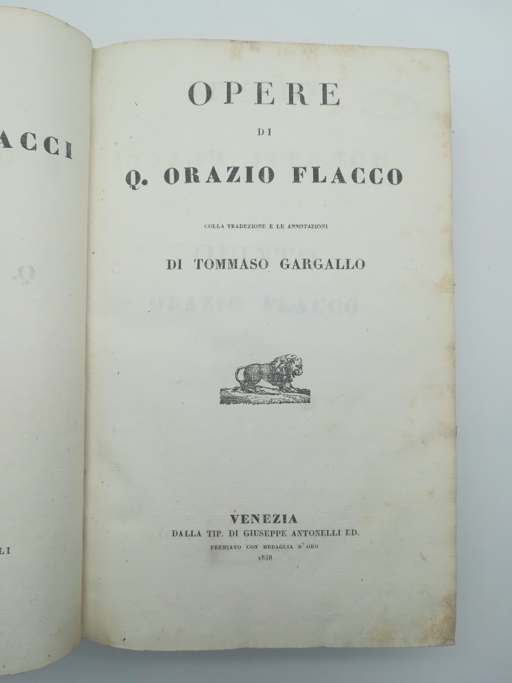 Opere di Q. Orazio Flacco colla traduzione e le note di Tommaso Gargallo SEGUE Le satire di D. G. Giovenale SEGUE Le satire di A. Persio Flacco con la traduzione di Vincenzo Monti SEGUE Una satira di Sullpicia ed un frammento di Turno SEGUE Due idillii attribuiti al grammatico Valerio Catone SEGUE satire di Tito Petronio Arbitro